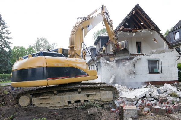 Home Demolition Service in Wenatchee
