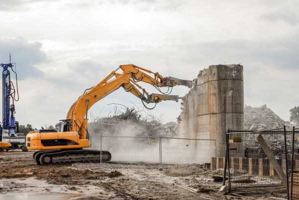 Silo Demolition in Wenatchee