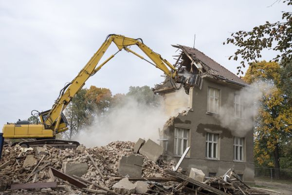 House Wrecking in Wenatchee